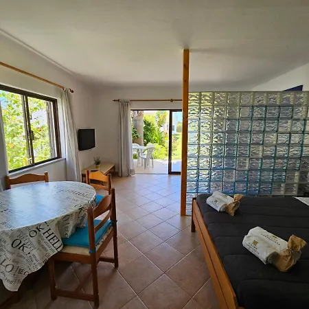 Апартаменти Sao Rafael Golden Pearl Haven *